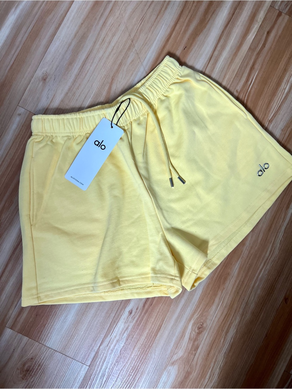 ALO Yoga Yellow Lounge Sweatshirt & Shorts Set - Picture 3 of 3